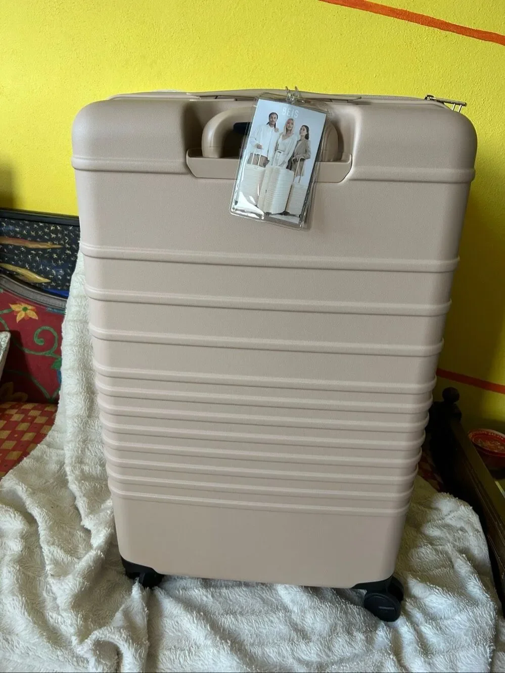 Beis NWT Large Checkin Roller Suitcase in Beige - Original style/color